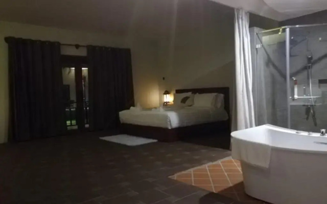 Saksiri Riverside Boutique Hotel