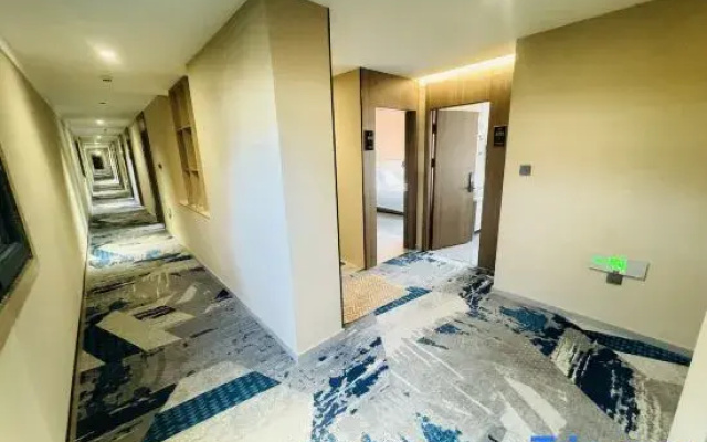 Yuedu  Future  Hotel