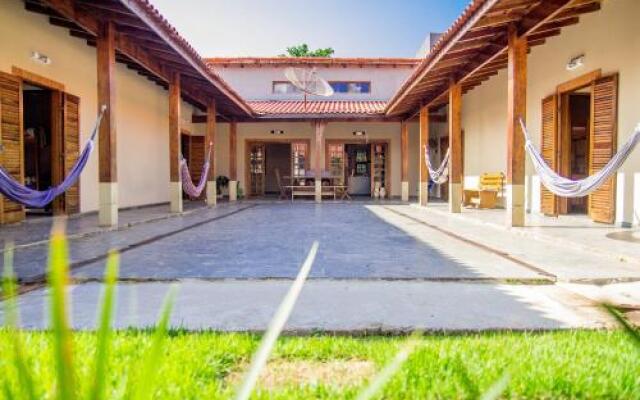 Hostel Boracéia