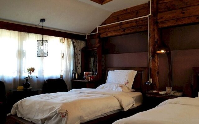 Lijiang Courier Inn