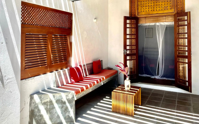 Isana Beach House