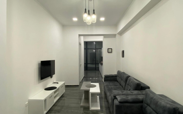 Northern Avenue,1 bedroom New Eurorenovated, Modern apartment TT885