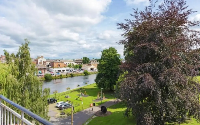 Caul View Apartment in Dumfries