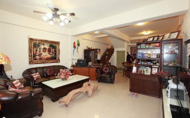 Field Country Homestay