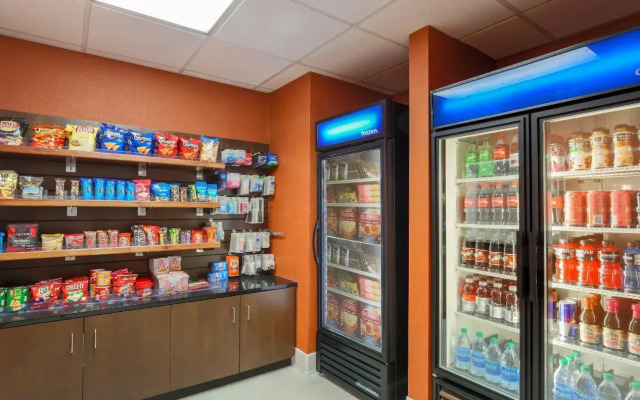 Hampton Inn & Suites Denver Tech Center