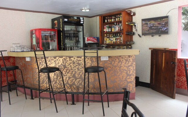 Arusha Giraffe Lodge