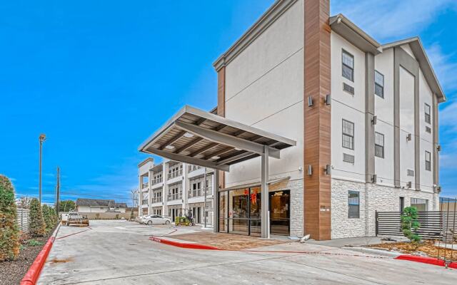 SureStay Hotel by Best Western Houston Southeast