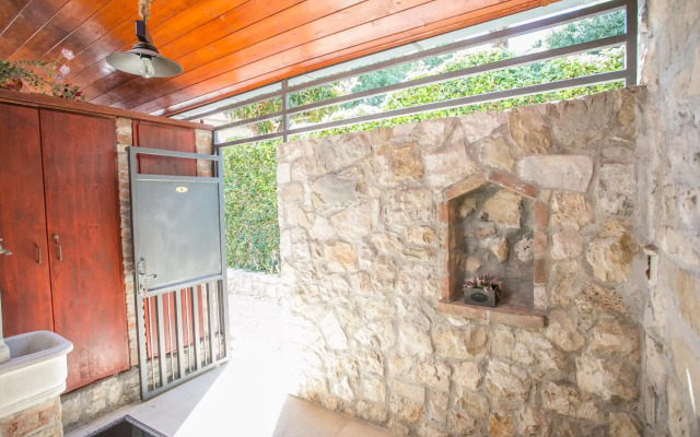 Garden Apartment Hotel