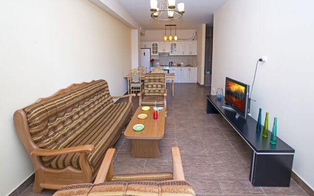 FlatsInYerevan - Apartments by Republic Square