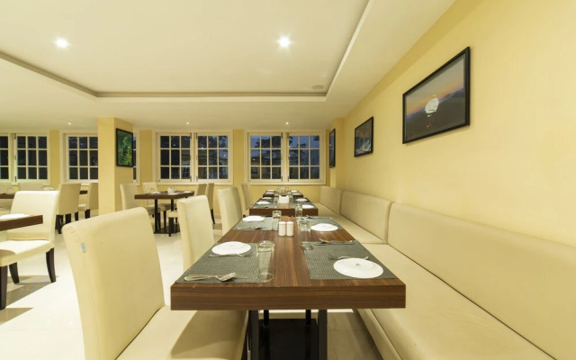 Cygnett Inn La Maison