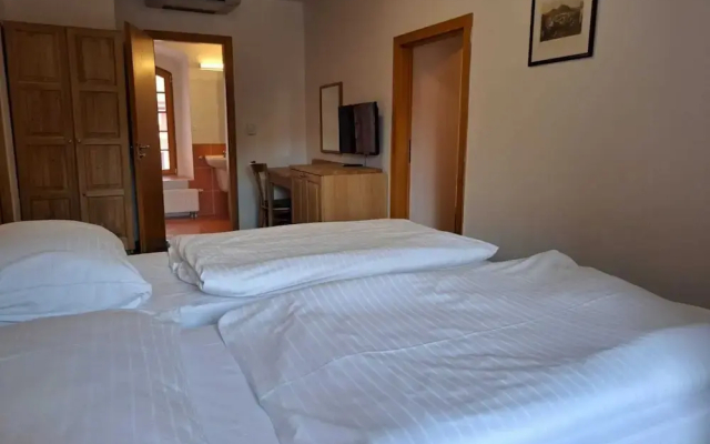 LH Hotel Mlýn Old Town