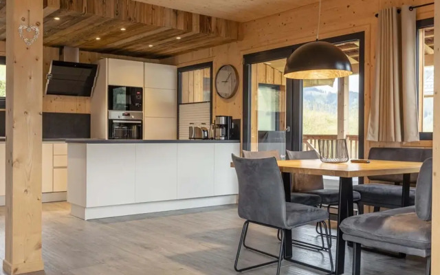 Tauernchaletxl Pro Sprudelb au en Sauna Hohentauern