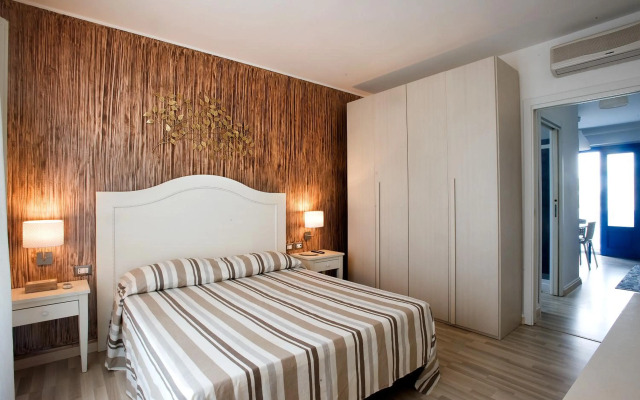 Blue Marine Apartments