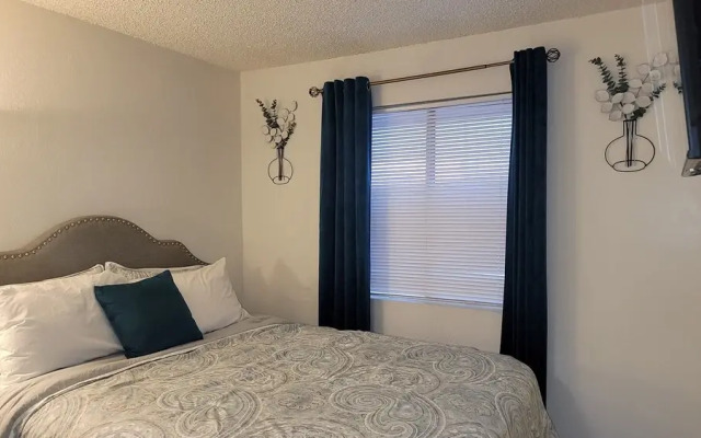 Pine Grove - Cozy Tempe 1br Apartment