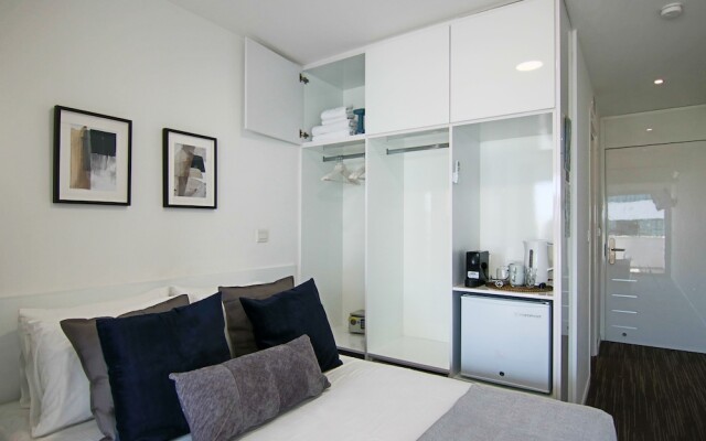 Phaedrus Living Luxury Suite Nicosia 506