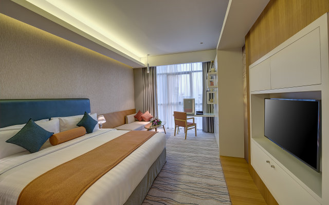 Royal Continental Hotel, фото 4