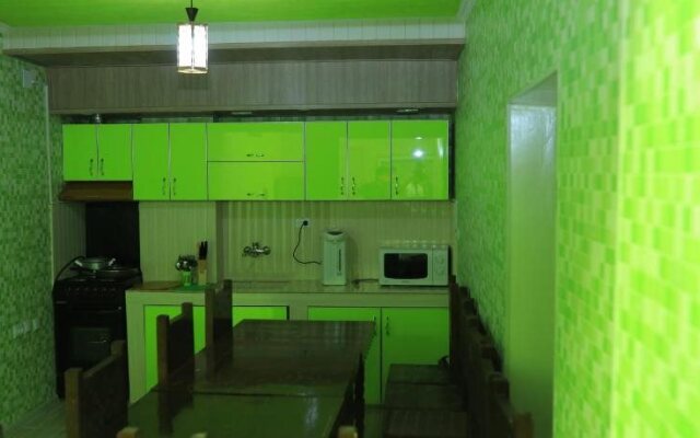 Anisa Hostel