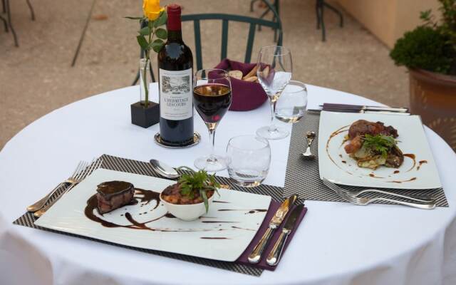 Hotel Restaurant La Hoirie