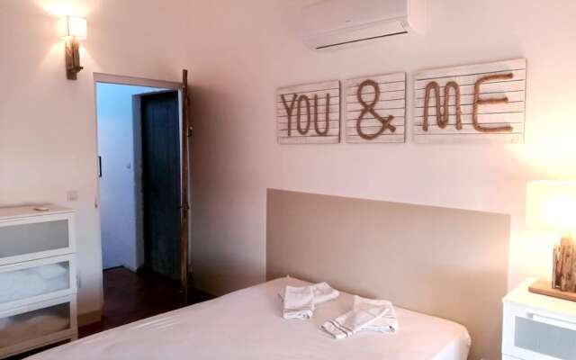 Villa With 7 Bedrooms in Pernes-les-fontaines, With Private Pool, Furn