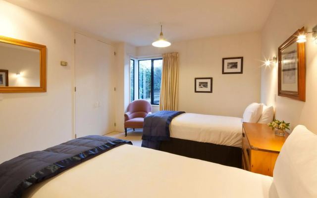 Apartments @ Spinnaker Bay