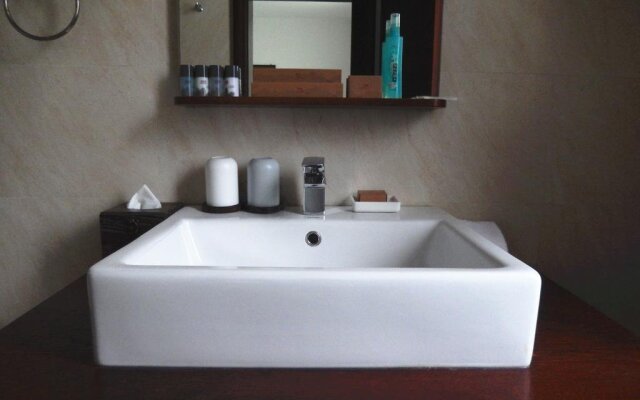 Dali Yanqingshanju Inn