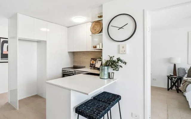 Luxe 2 Bedroom Oceanview Retreat on Fern