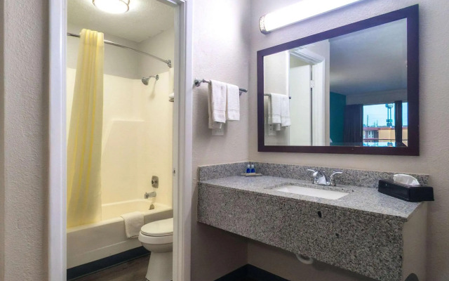Rodeway Inn