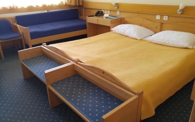 Spik Alpine Wellness Resort