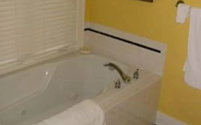 The Villa Bed & Breakfast - Adults Only