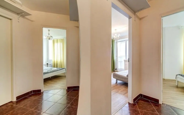 AG Apartment Kosmonavtov 23