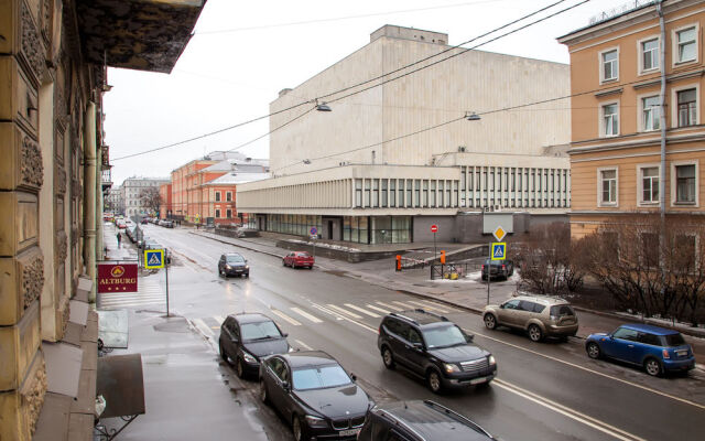 Отель Smart Welcome by Academia