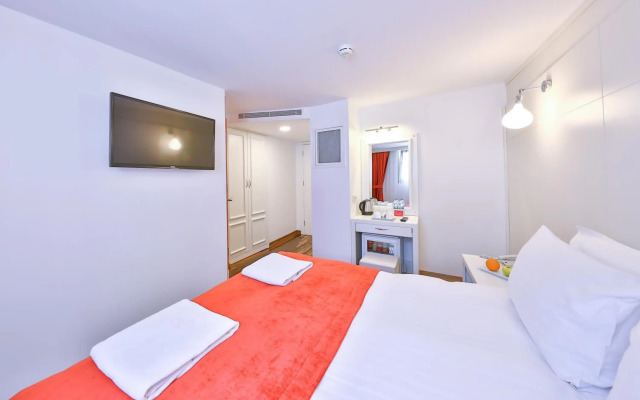 Senatus Hotel - Special Class