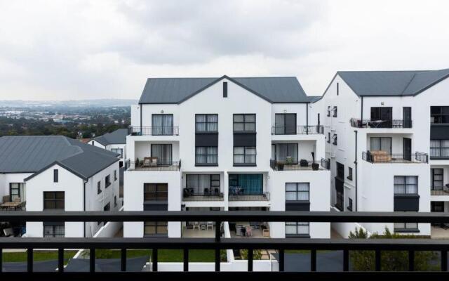 Alimama Spaces: the Manson's Greenstone