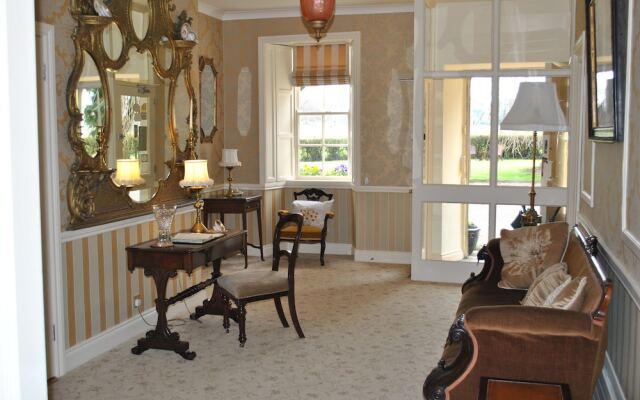Killiane Castle Country House & Farm