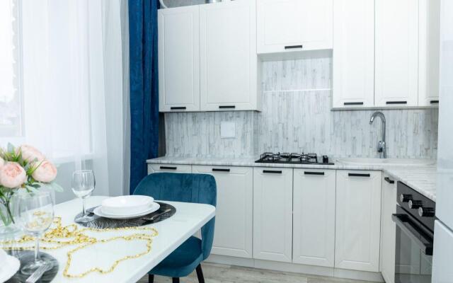 COPY Rich House on Rakhimyan Nasyrov Street