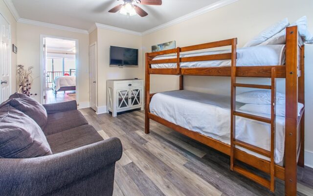 Sand Dollar Townhome #14- OLD