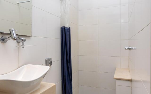 Copacabana 150m from the beach | PI401 Z4