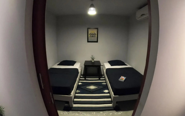 Hostel Auikyani