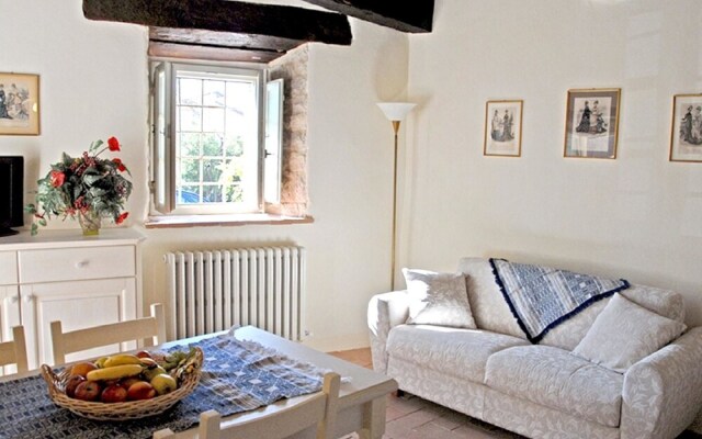 House With 2 Bedrooms in Izzalini, With Wifi