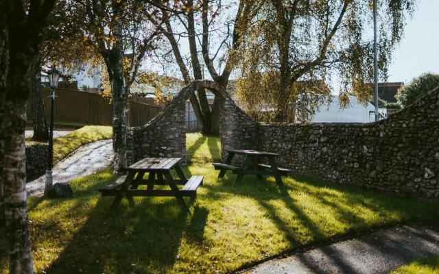 The Heathfield Inn
