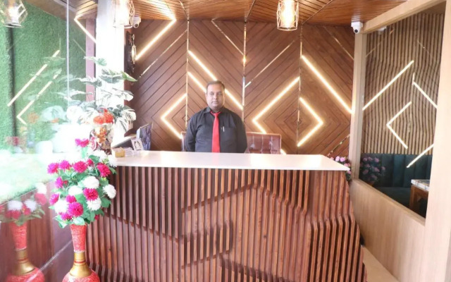 Hotel Mayra Grand By Mayra Group Of Hotels