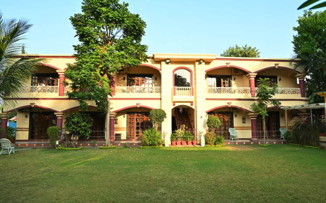 Woods inn Resort