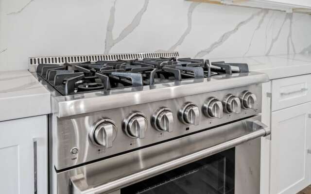 Villa Grayhawk 3 Bedroom Townhouse by RedAwning