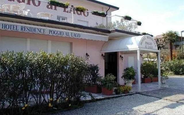 Poggio al Lago
