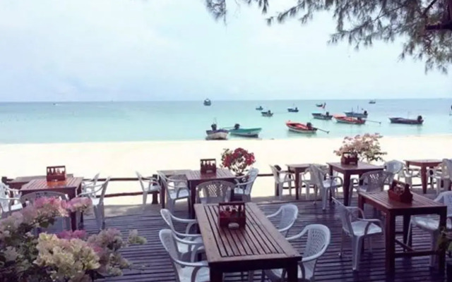 Haadrin Resort