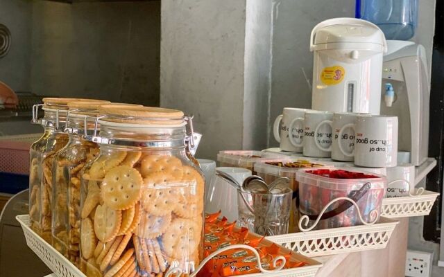 Phranakorn Hostel - Adults Only