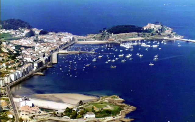 Casa con Piscina cerca de la playa