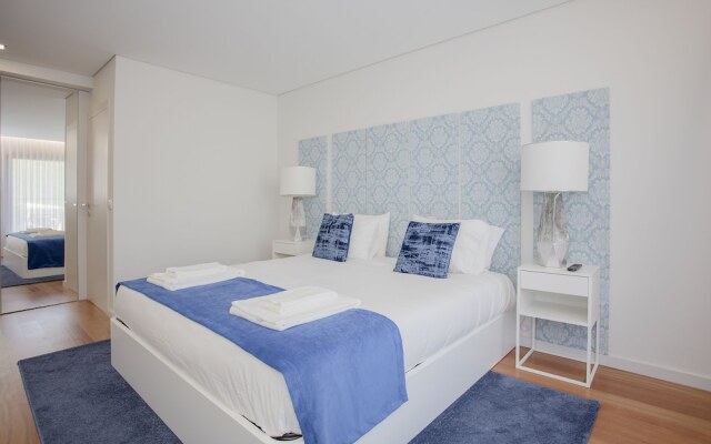 Liiiving-Luxury River View Apartment VII