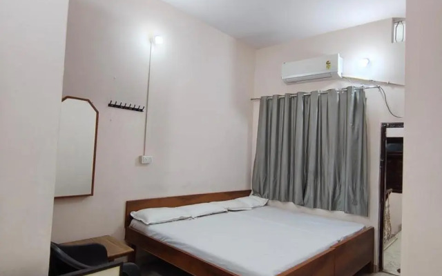 Krishna paying guest house