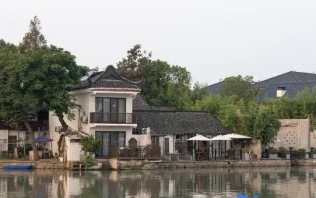 Floral Hotel · Dongjing hotel